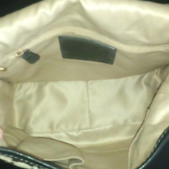 Coach - Picture 4 of 7